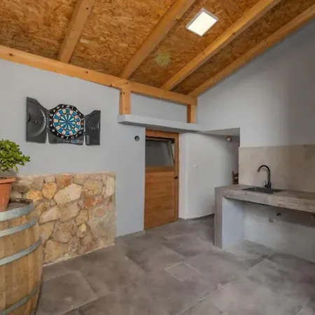 Stipea - Four Bedroom With Swimming Pool Villa *