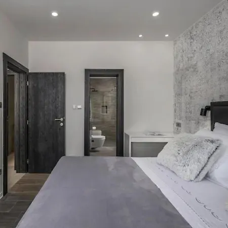 Stipea - Four Bedroom With Swimming Pool Villa