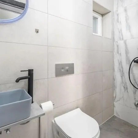 Villa Stipea - Four Bedroom With Swimming Pool *