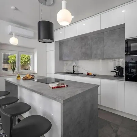 Stipea - Four Bedroom With Swimming Pool Villa